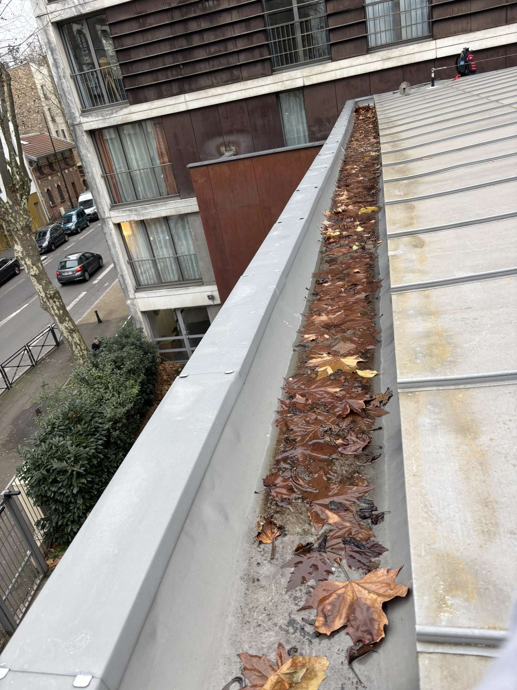 Couvreurs, charpentiers, zingueurs, peintres, façadiers et ramoneurs à Bois d'Arcy (78390) dans les Yvelines (78)