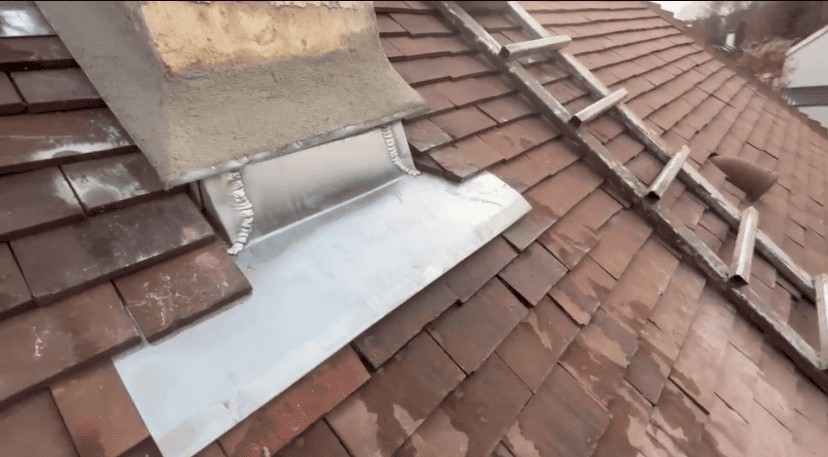 Couvreurs, charpentiers, zingueurs, peintres, façadiers et ramoneurs à Bois d'Arcy (78390) dans les Yvelines (78)