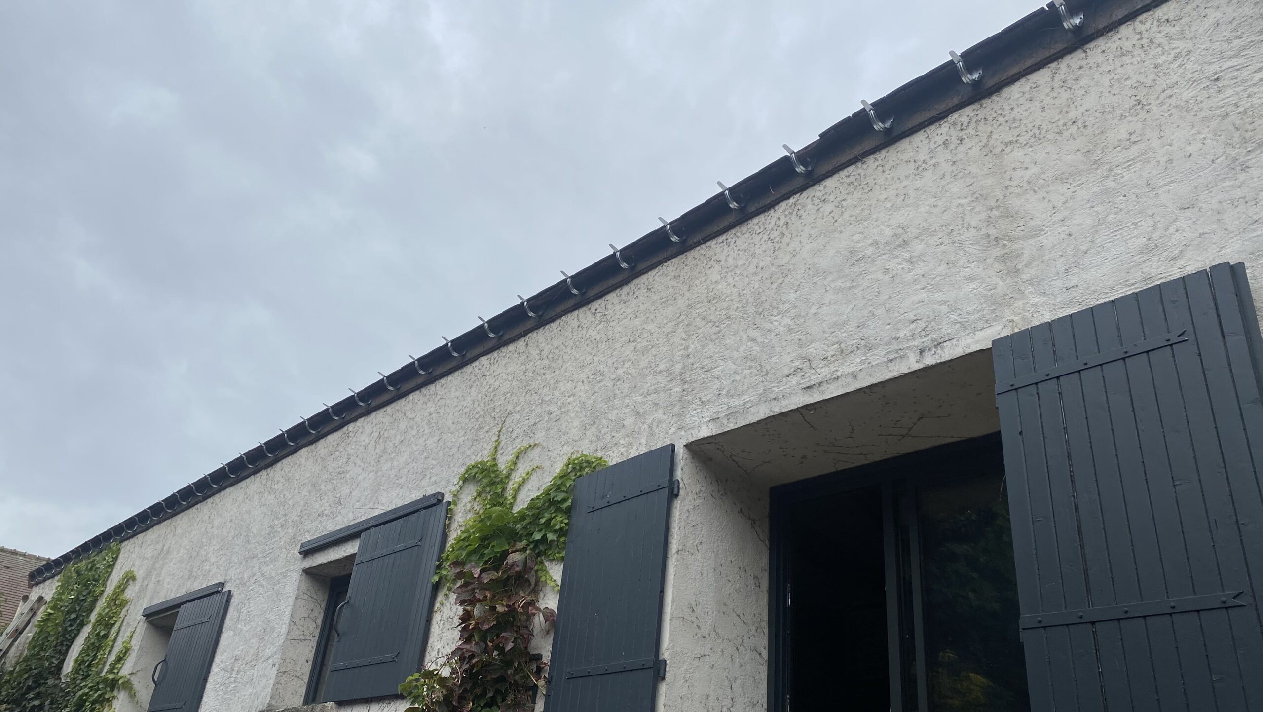 Couvreurs, charpentiers, zingueurs, peintres, façadiers et ramoneurs à Bois d'Arcy (78390) dans les Yvelines (78)