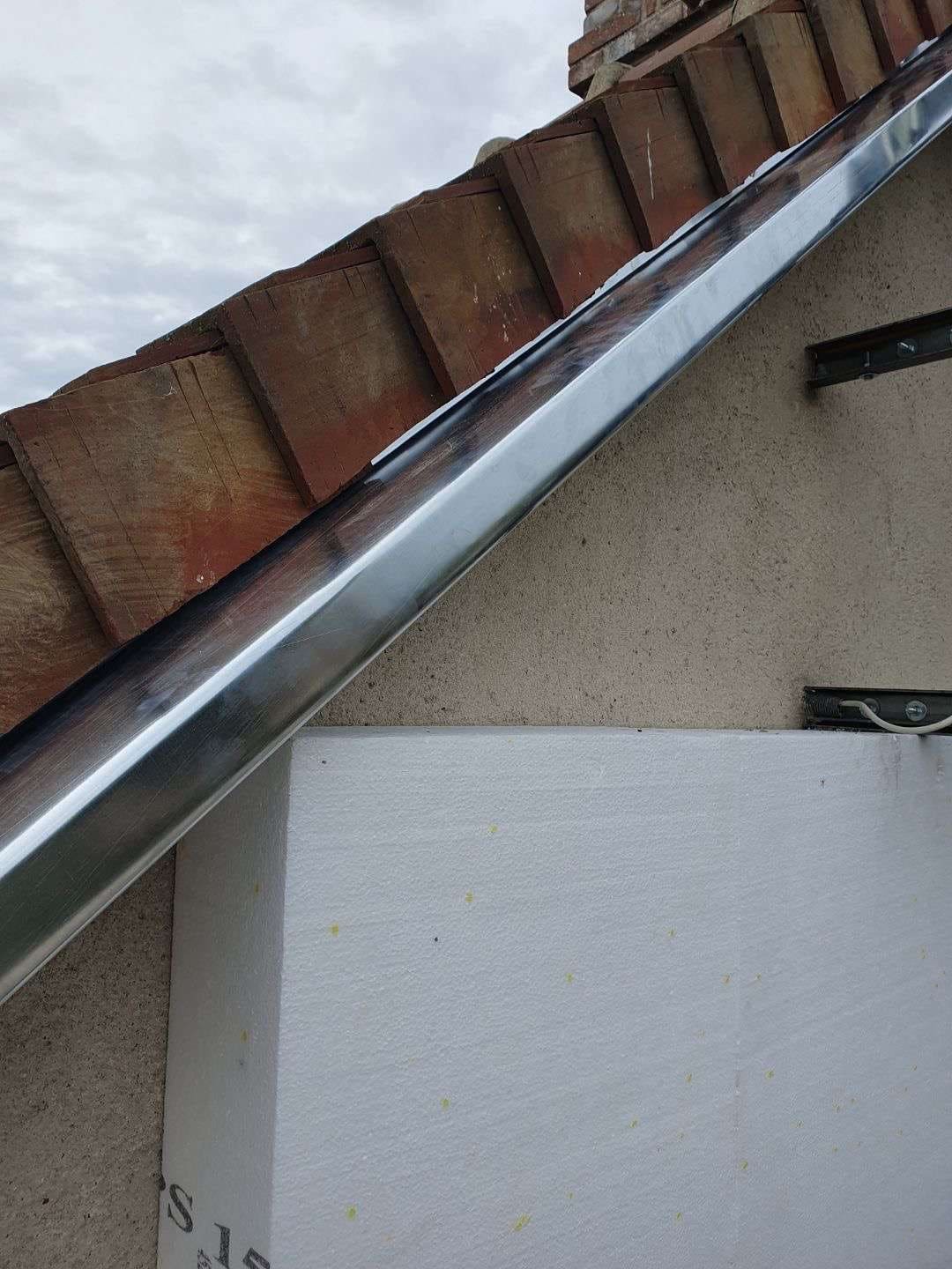 Couvreurs, charpentiers, zingueurs, peintres, façadiers et ramoneurs à Bois d'Arcy (78390) dans les Yvelines (78)