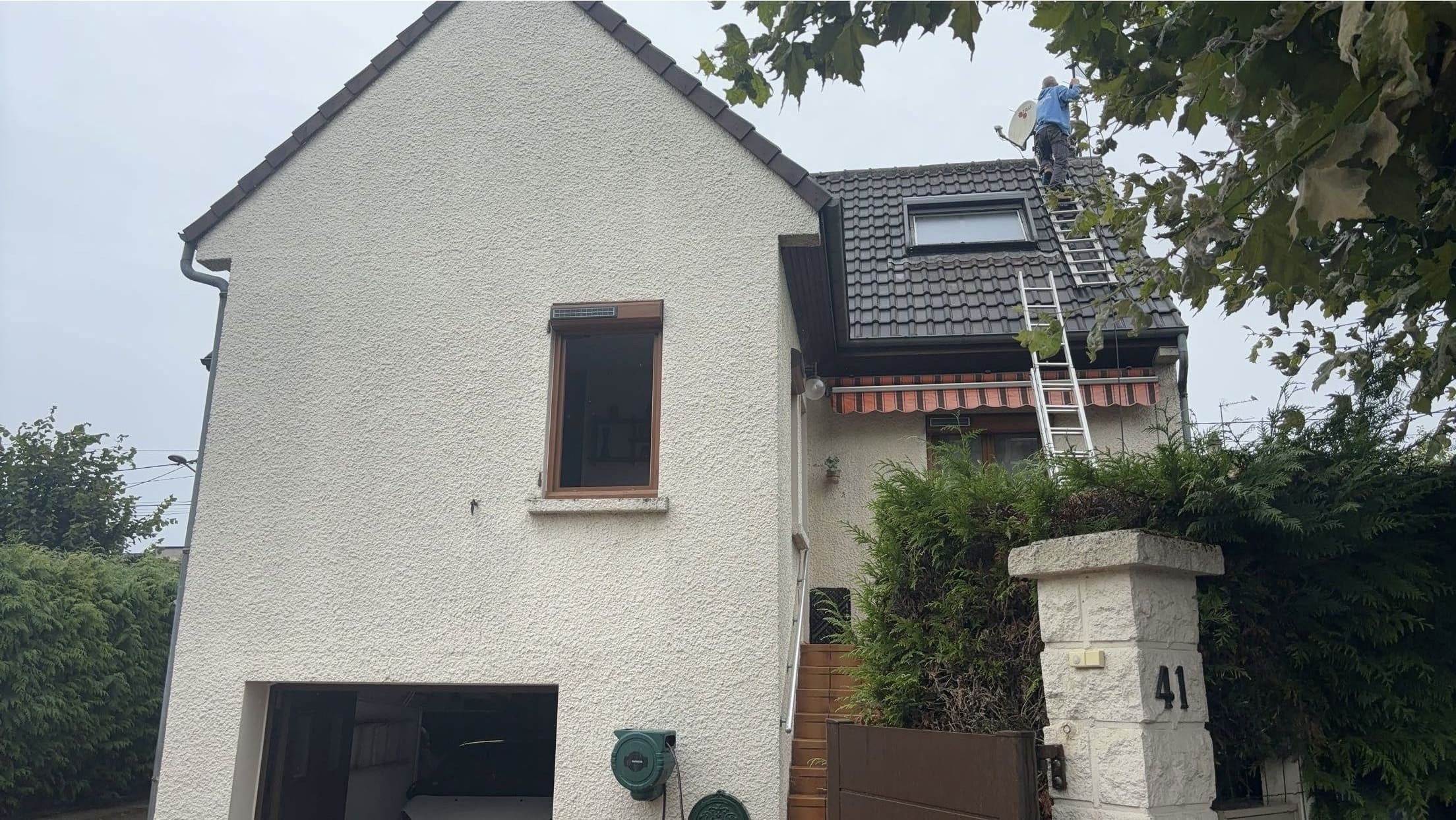 Couvreurs, charpentiers, zingueurs, peintres, façadiers et ramoneurs à Bois d'Arcy (78390) dans les Yvelines (78)