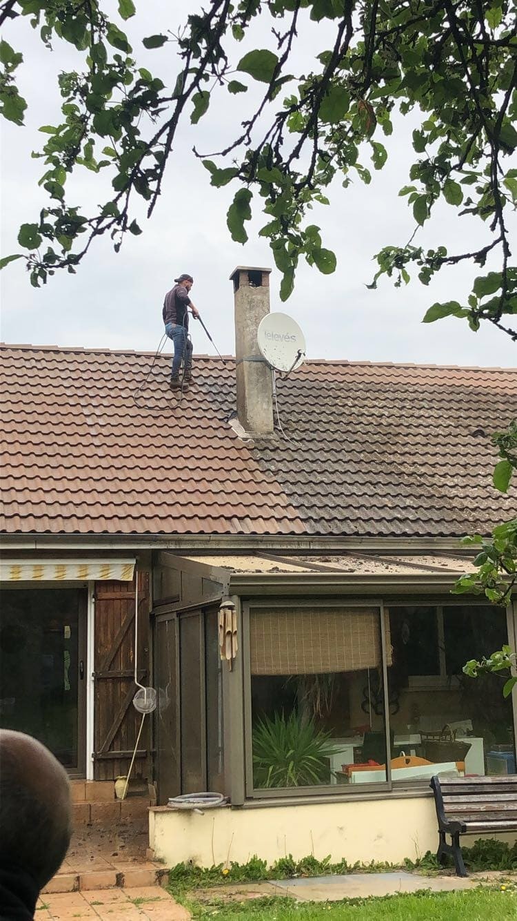 Couvreurs, charpentiers, zingueurs, peintres, façadiers et ramoneurs à Bois d'Arcy (78390) dans les Yvelines (78)