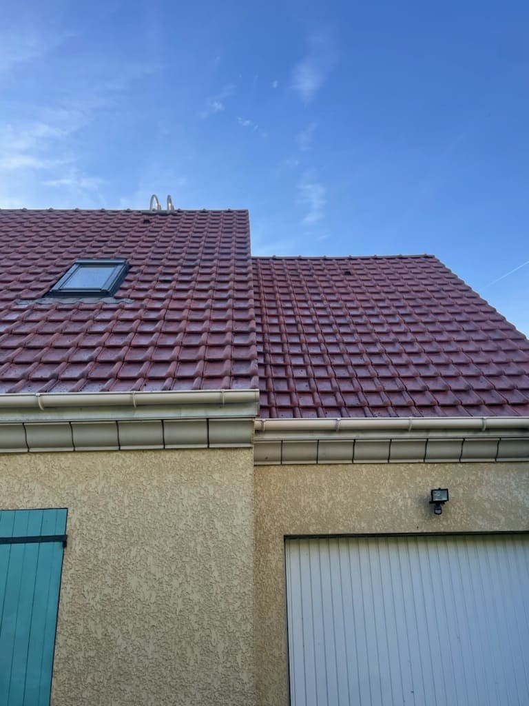 Couvreurs, charpentiers, zingueurs, peintres, façadiers et ramoneurs à Bois d'Arcy (78390) dans les Yvelines (78)