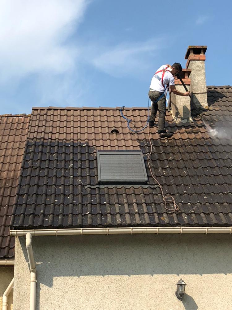 Couvreurs, charpentiers, zingueurs, peintres, façadiers et ramoneurs à Bois d'Arcy (78390) dans les Yvelines (78)