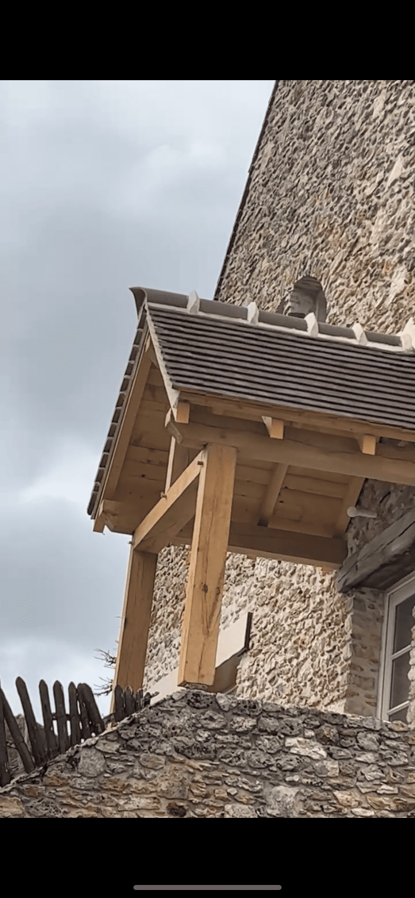 Couvreurs, charpentiers, zingueurs, peintres, façadiers et ramoneurs à Bois d'Arcy (78390) dans les Yvelines (78)